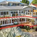 Garden Spa Villa