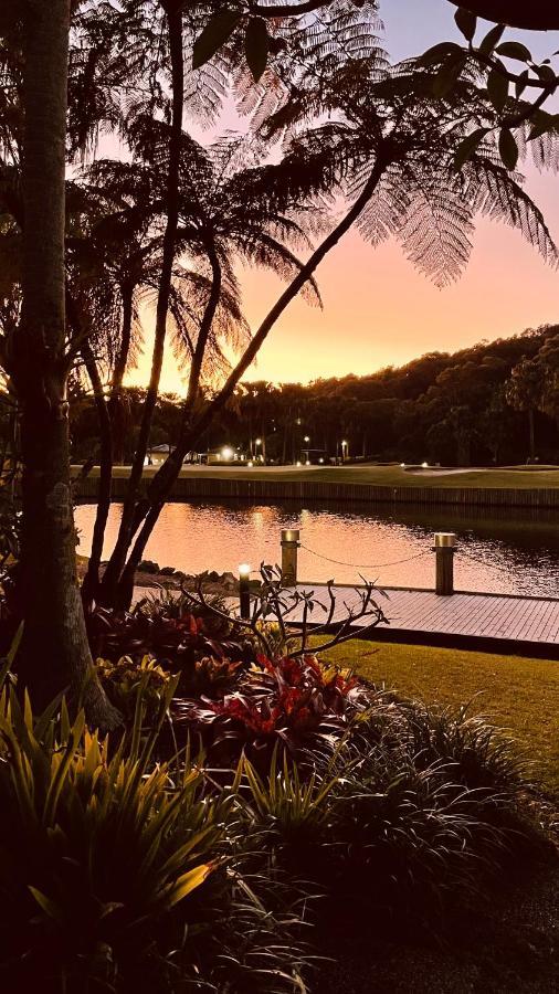 Beachside Lagoon With Garden Patio *