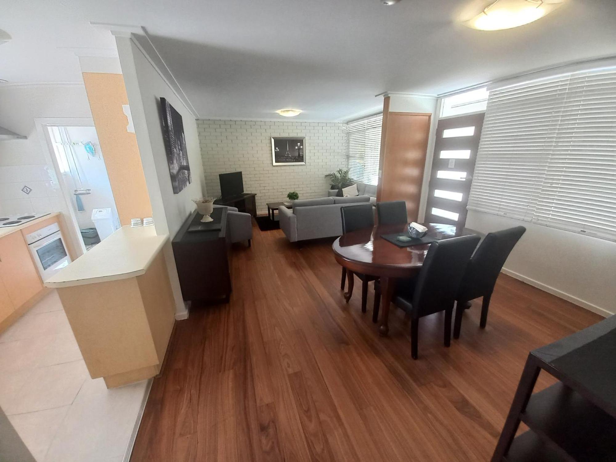 Oceana Units 4*