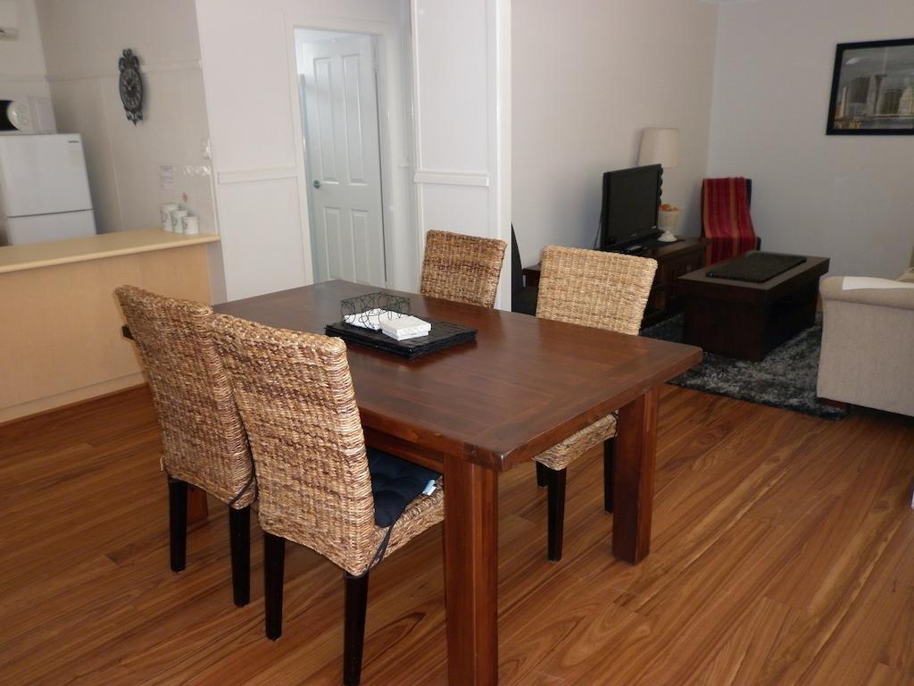 Aparthotel Oceana Units 4*