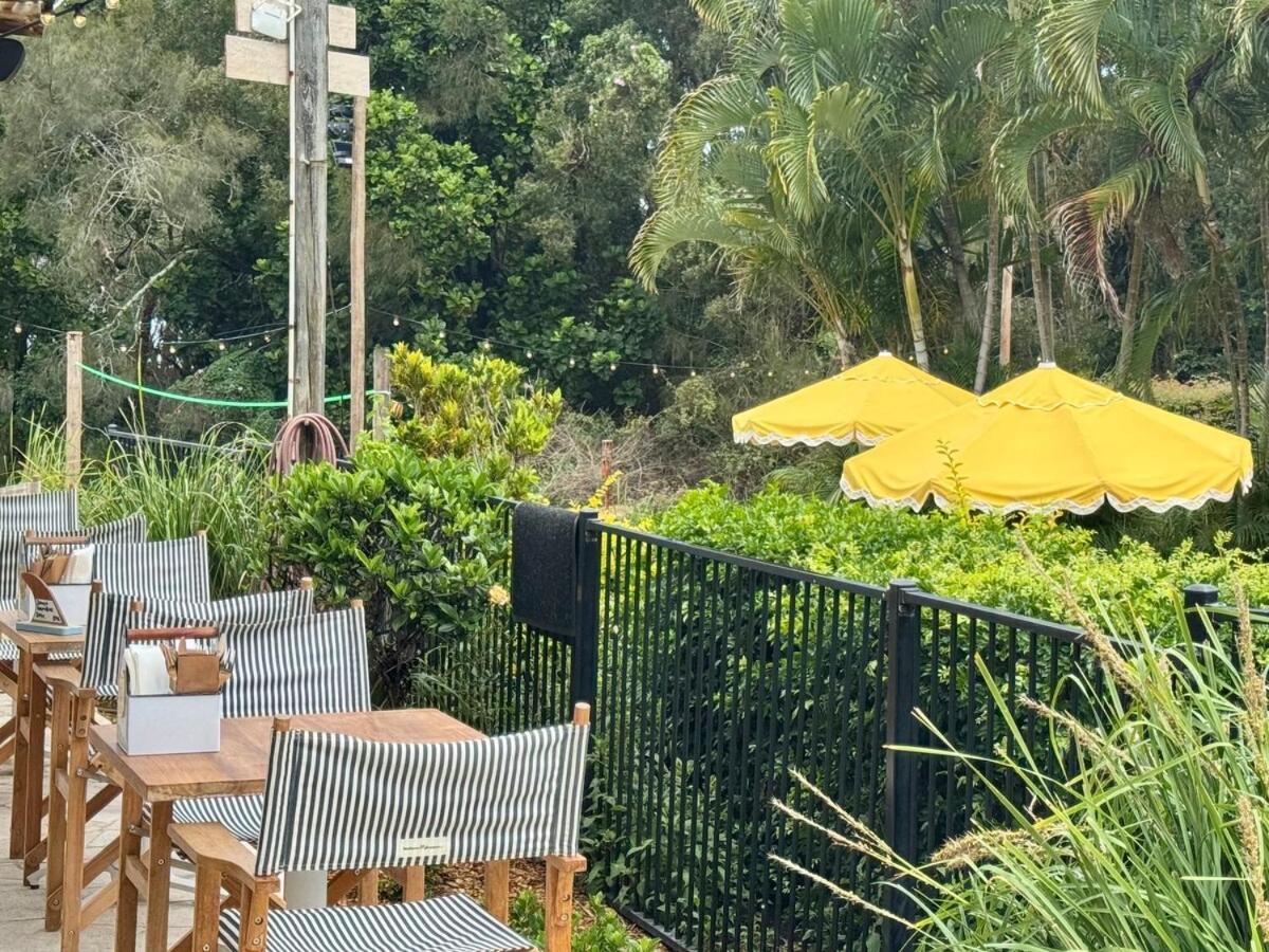 Paradise Palms At Aanuka Diggers Quiet * Coffs Harbour