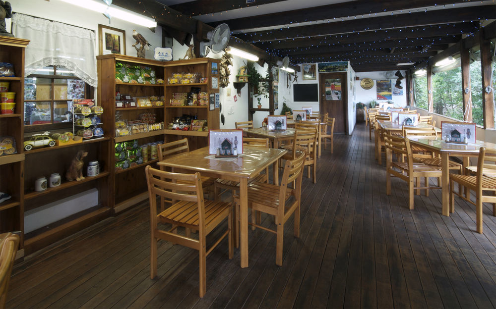 Hotel Clog Barn 3*