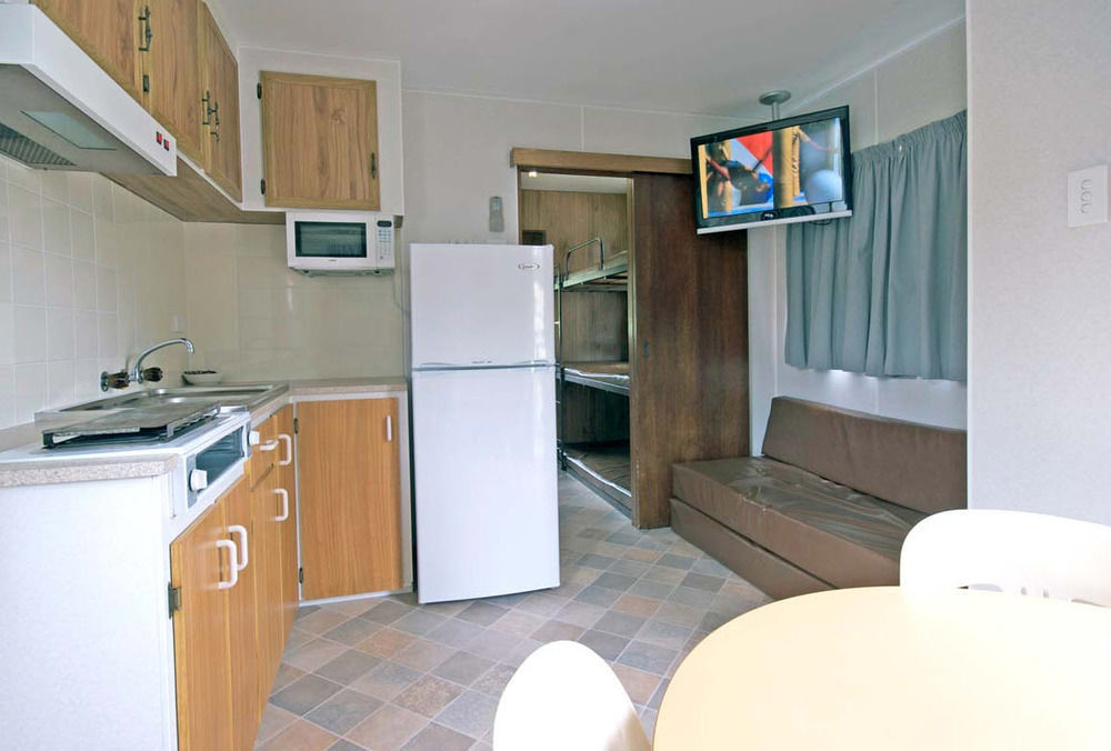 Hotel Clog Barn