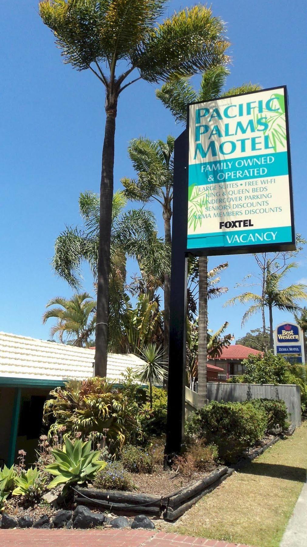 Motel Pacific Palms 3*
