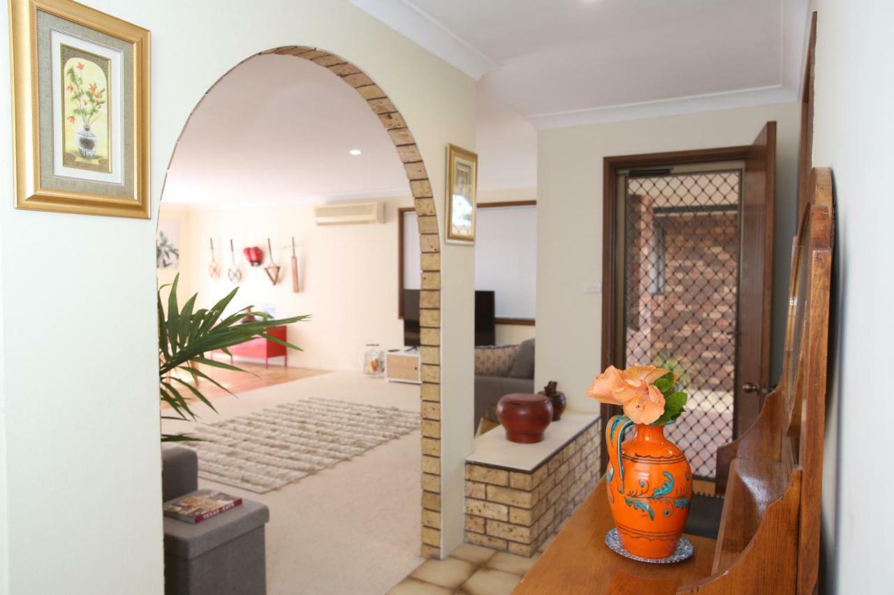 Two 46 Brodie Apartment *