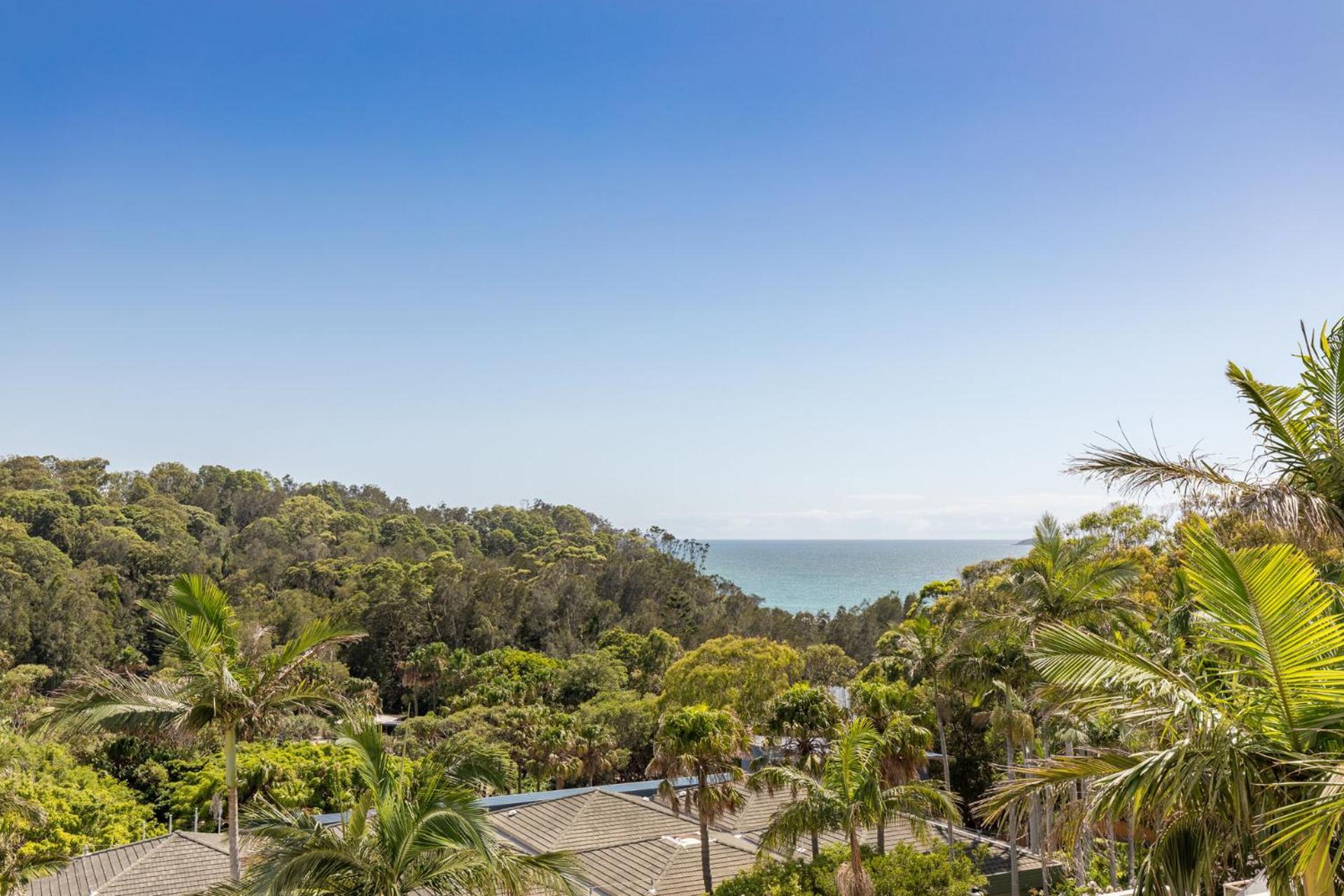 Resort Charlesworth Bay Beach Resort